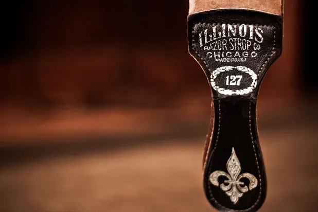 Illinois Razor Strop Co. leather strop, No. 127